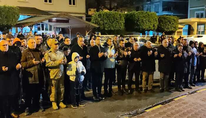 6 ŞUBAT DEPREMDE HAYATINI KAYBEDENLER DUA İLE ANILDI!
