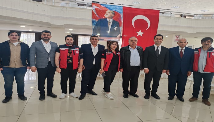 AHMET KARAKURUMER VE EKİBİ GÜVEN TAZELEDİ!