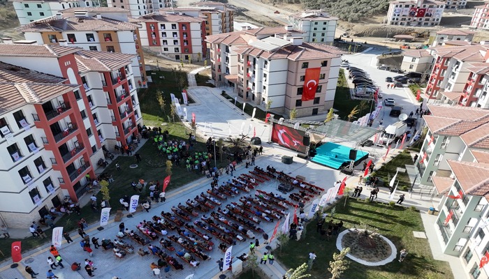 BAŞKAN ÖNTÜRK, VATANDAŞLARIN KURA HEYECANINA ORTAK OLDU!